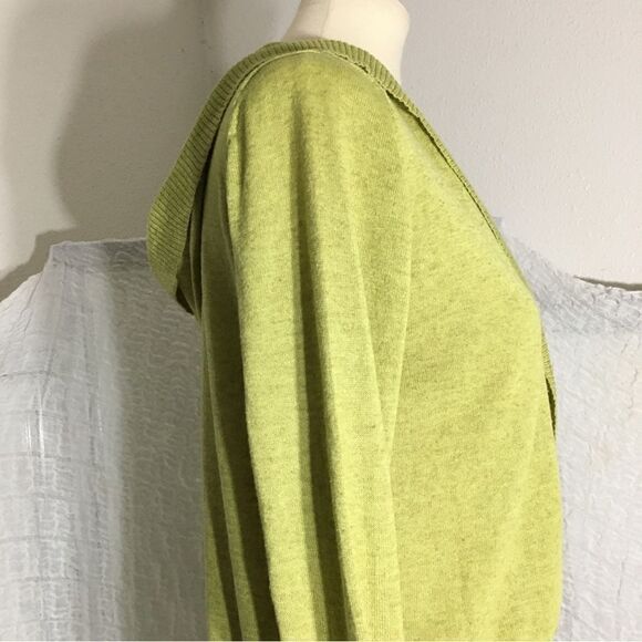 Cabi
Green Hooded Cardigan Style #282 Size Small - Picture 10 of 13